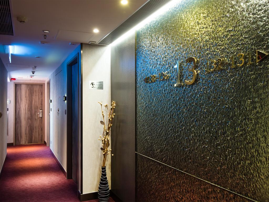 The Bauhinia Hotel - Tsim Sha Tsui Hongkong Exterior foto