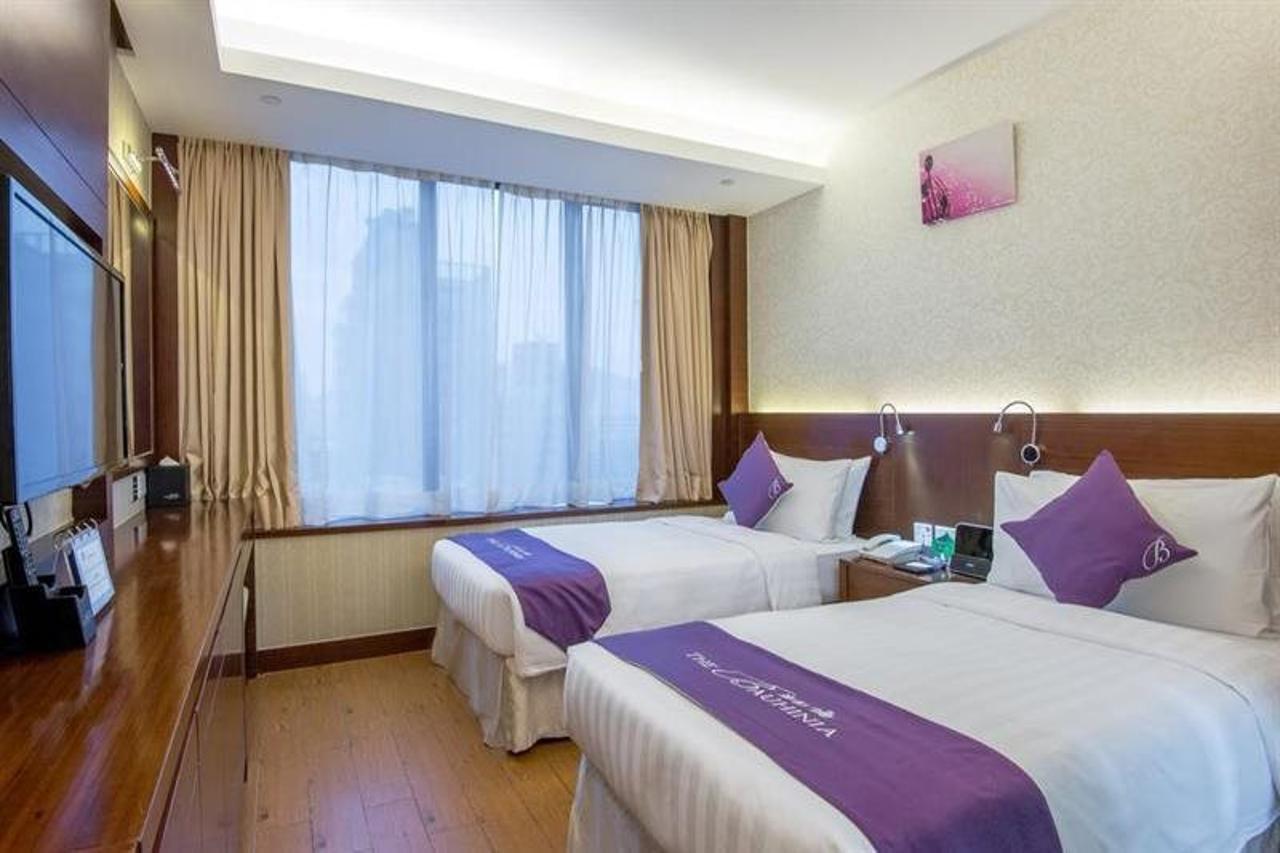 The Bauhinia Hotel - Tsim Sha Tsui Hongkong Exterior foto